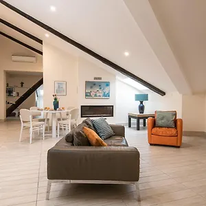 Apartment Les Maisons, Naples
